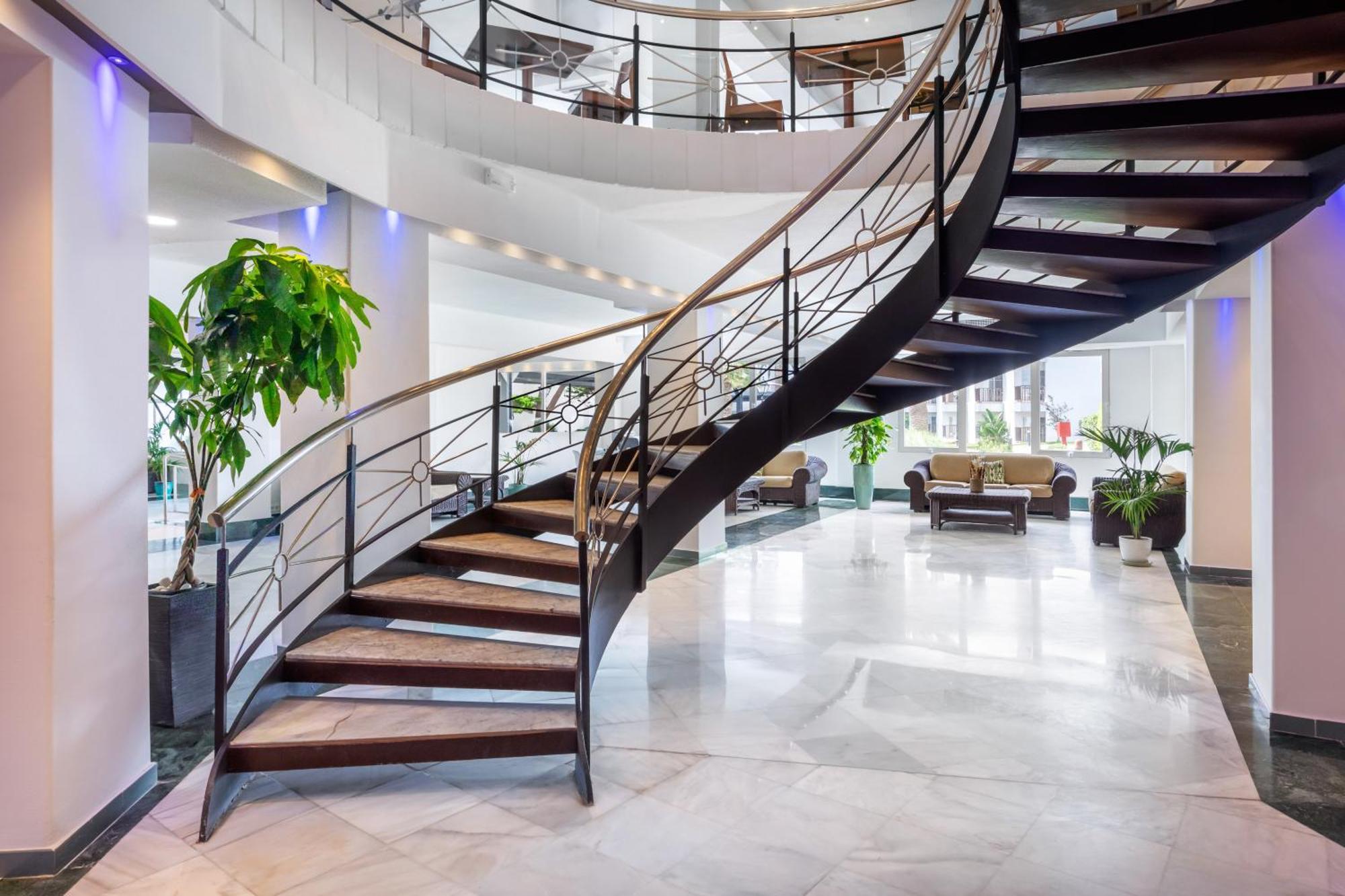 Sol Milanos Pingueinos Hotel Сон Боу Екстериор снимка